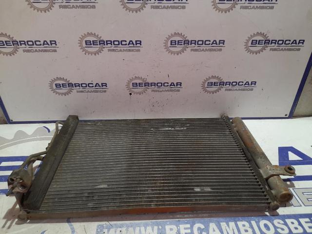 976061C100 HYUNDAI Condensador de aire acondicionado  disponible Alicante