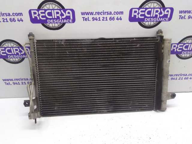 976061C100 HYUNDAI Condensador aire acondicionado  en stock Córdoba