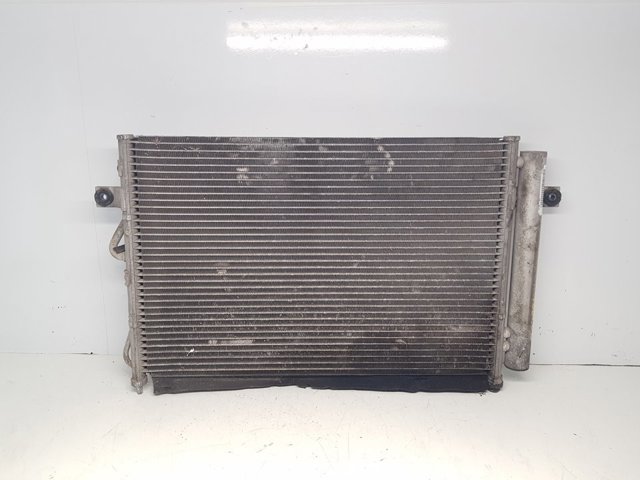 976061C100 HYUNDAI Condensador aire acondicionado  en stock Córdoba