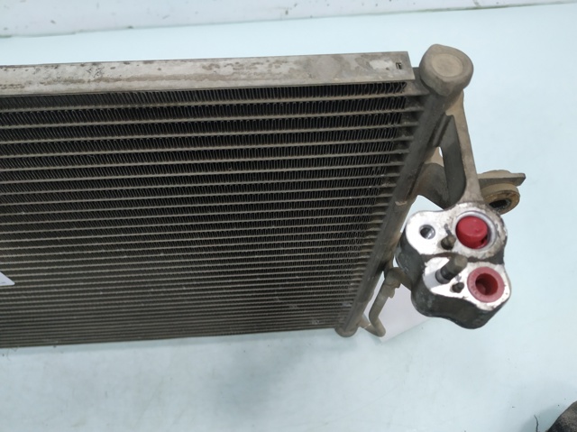 HYUNDAI 976061C200 Condensador aire acondicionado comprar Pamplona