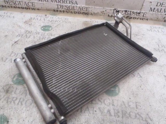 976061E300 HYUNDAI Condensador de aire acondicionado  disponible Vigo
