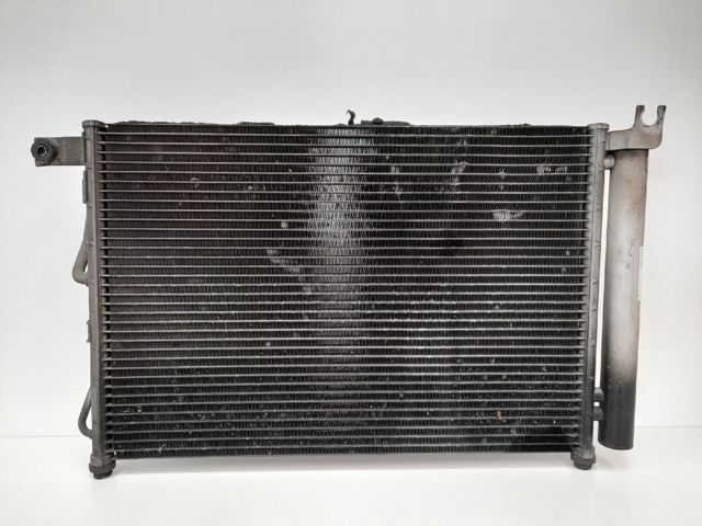 976061E300 Condensador aire acondicionado  en stock Castellón