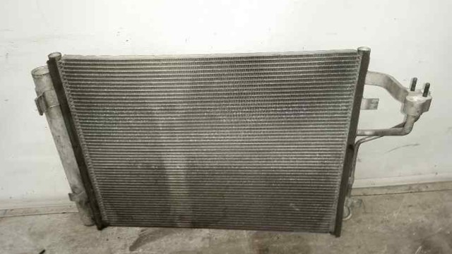 Condensador de aire acondicionado 976061H600 HYUNDAI