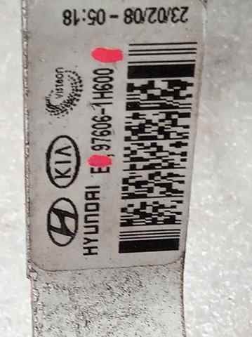 HYUNDAI 976061H600 Condensador de aire acondicionado  disponible Valladolid