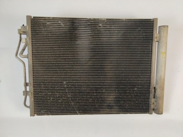 976061H600 HYUNDAI Condensador de aire acondicionado  comprar en Oviedo