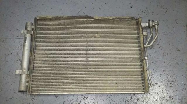 Condensador de aire acondicionado 976061P000 HYUNDAI