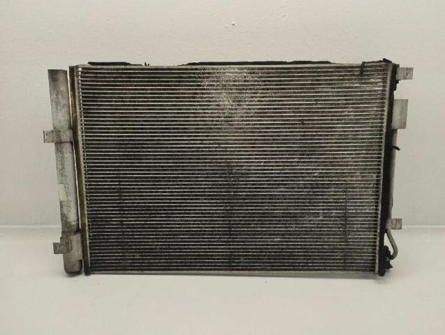 976061R000 Condensador aire acondicionado  en stock Sabadell
