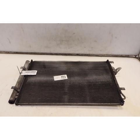 HYUNDAI 976061R000 Condensador de aire acondicionado  comprar en Albacete