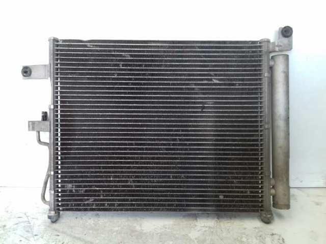 HYUNDAI 9760625600 Condensador de aire acondicionado  comprar en Ponferrada