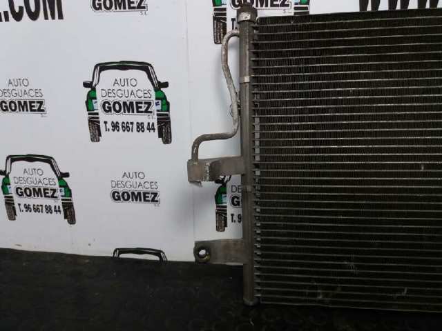 HYUNDAI 9760625600 Condensador aire acondicionado  en stock Salamanca