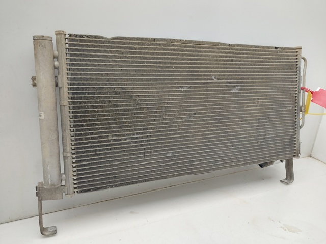 HYUNDAI 9760626401 Condensador aire acondicionado  en stock Terrassa