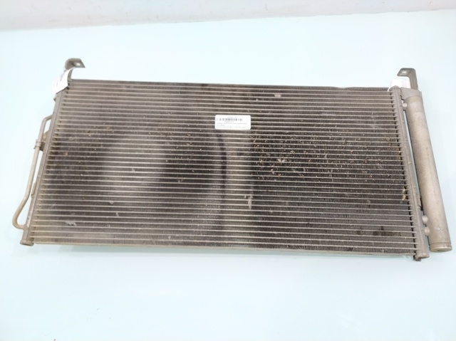 9760626401 HYUNDAI Condensador de aire acondicionado  comprar en Oviedo