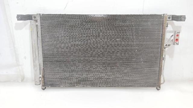 976062B100 Condensador de aire acondicionado  disponible Málaga