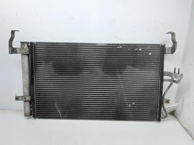 976062D000 HYUNDAI Condensador de aire acondicionado  disponible Ourense