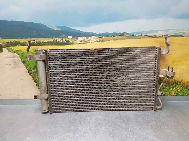 Radiador de aire acondicionado 976062D000 HYUNDAI