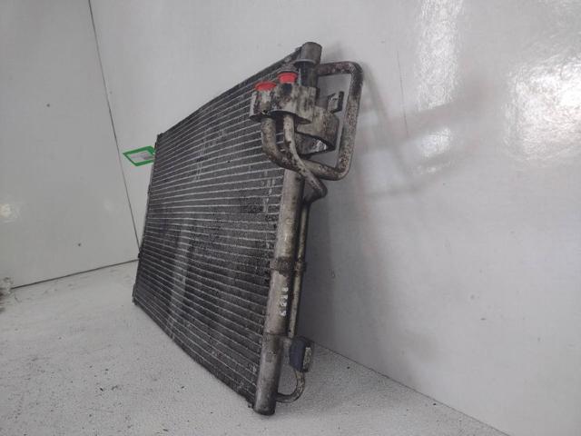 976062E000 Condensador de aire acondicionado  comprar en Reus