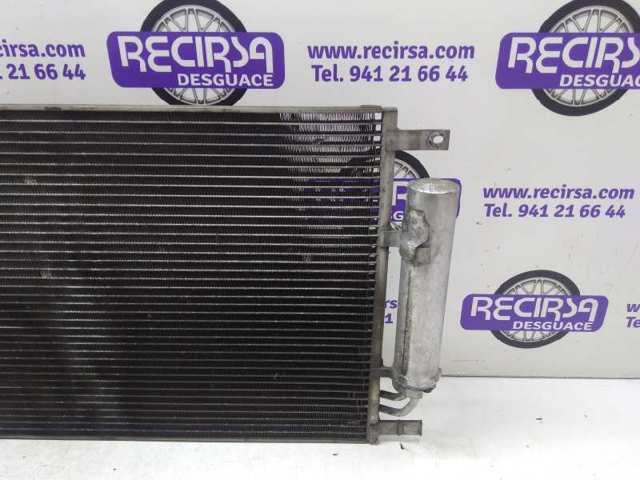 HYUNDAI 976062E000 Condensador de aire acondicionado  disponible Valladolid