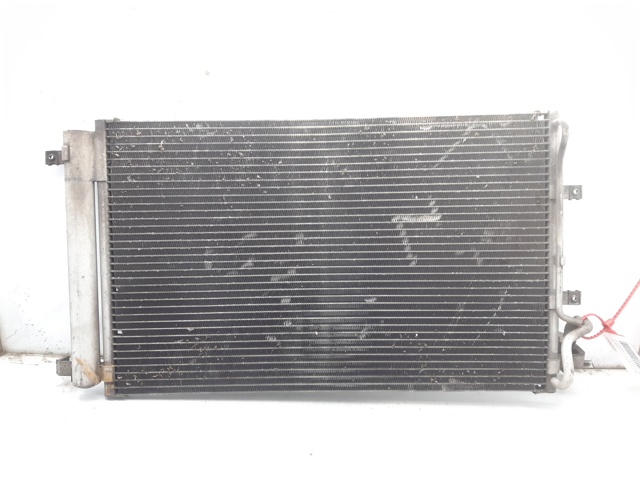 976062F000 Condensador aire acondicionado  en stock Sabadell