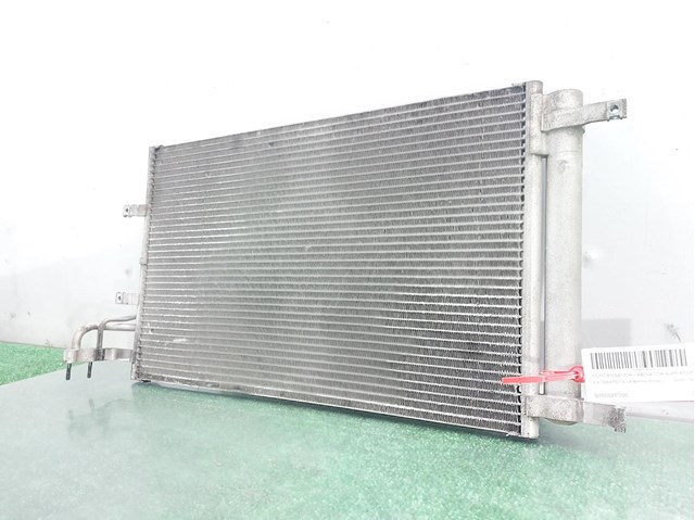 Condensador / radiador  aire acondicionado para kia cerato sedán 1.6 g4ed 976062F000