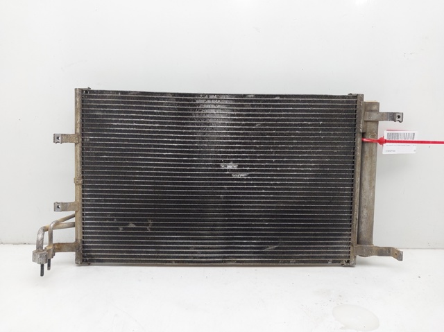 976062F000 HYUNDAI Condensador de aire acondicionado  disponible Vigo
