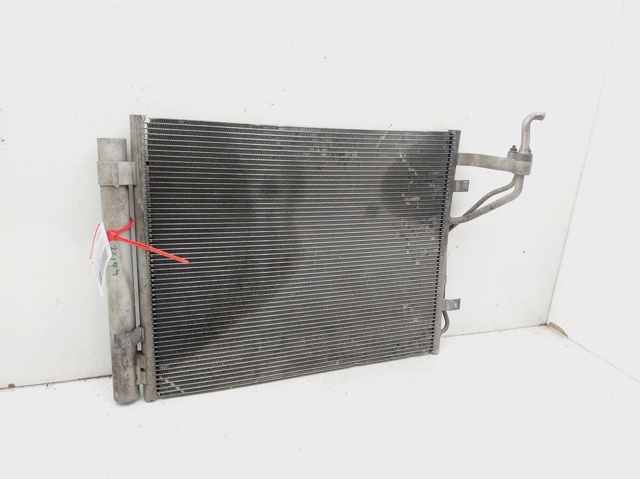 HYUNDAI 976062L600 Condensador aire acondicionado  en stock Terrassa