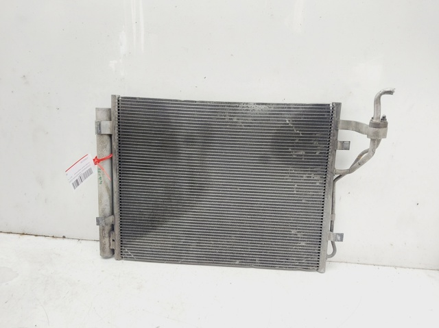 976062L600 HYUNDAI Condensador de aire acondicionado  disponible Alicante