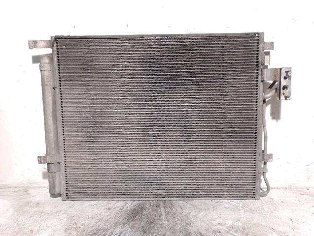 976062P000 Hyundai/Kia