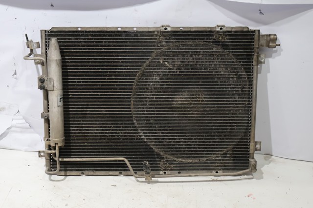 976063E000 HYUNDAI Condensador de aire acondicionado  comprar en Jaén