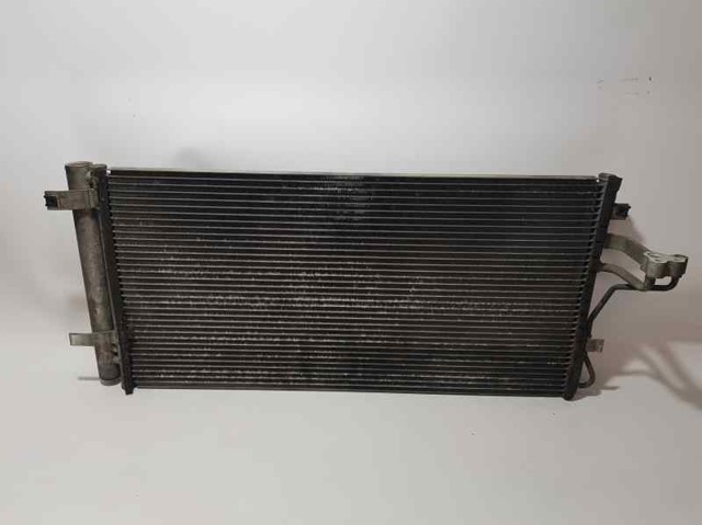 Condensador de aire acondicionado 976063K780 HYUNDAI