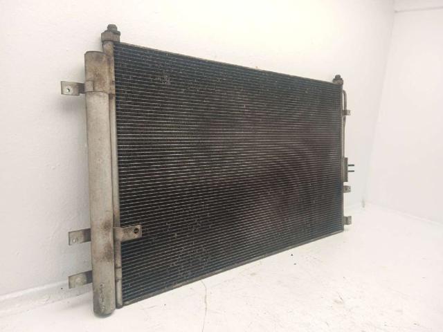 976064D101 Condensador aire acondicionado  en stock Sabadell