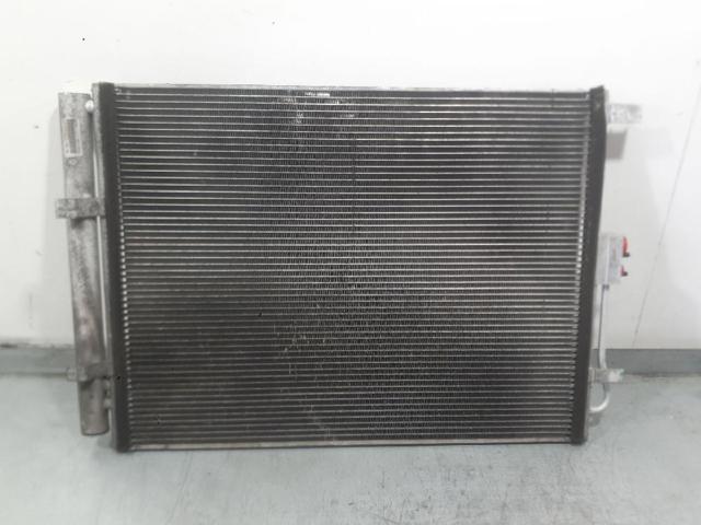 HYUNDAI 97606A5801 Condensador aire acondicionado  en stock Valencia