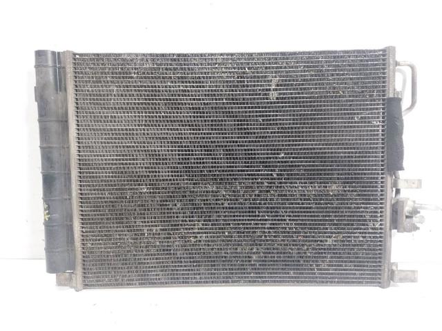 97606D7050 Condensador de aire acondicionado  disponible Utrera