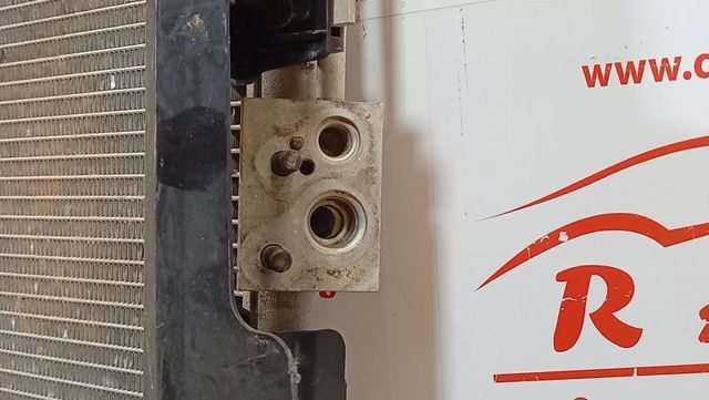 97606D7050 HYUNDAI Condensador de aire acondicionado  comprar en Lleida