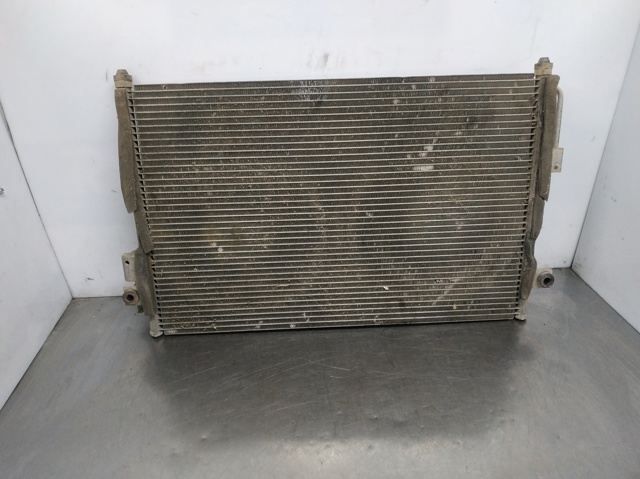 HYUNDAI 97660H1000 Condensador de aire acondicionado  disponible Lugo