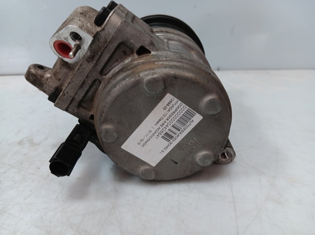 977010X000 Compresor de aire acondicionado  en stock Granada