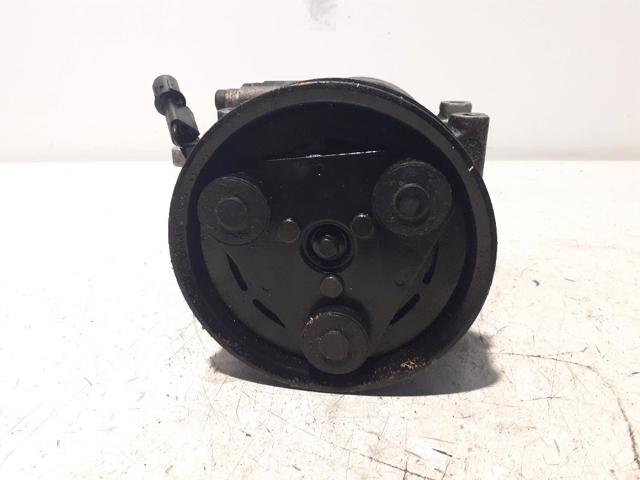 9770117611 HYUNDAI Compresor de aire acondicionado  en stock Córdoba