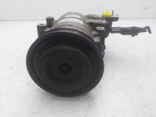Compresor de aire acondicionado para Hyundai Accent LC