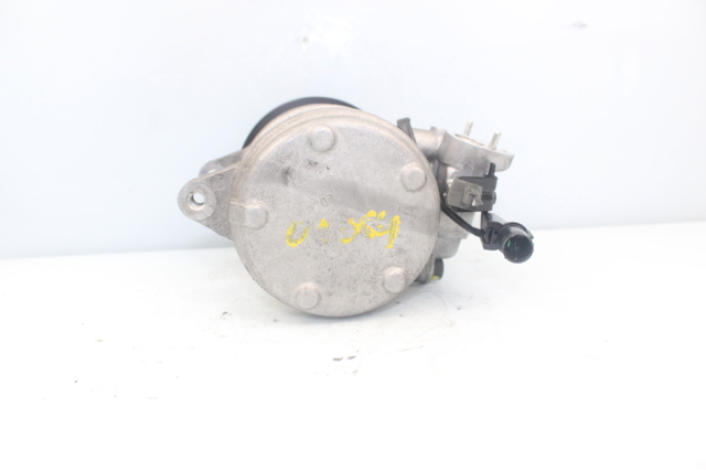 HYUNDAI 977011CXXX Compresor de aire acondicionado  comprar en Albacete