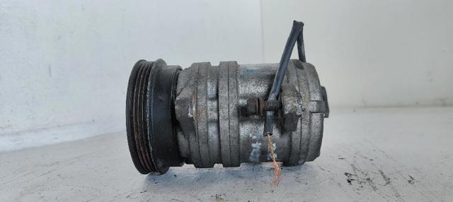 977011CXXX HYUNDAI Compresor de aire acondicionado  disponible Ourense