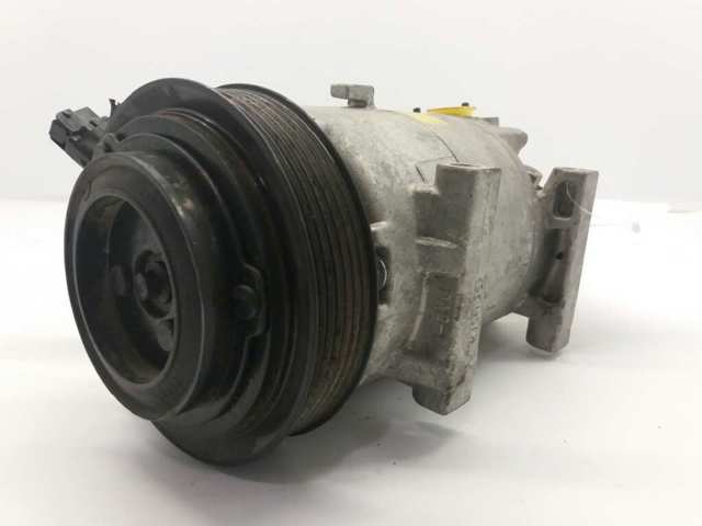 977011Y550 Hyundai/Kia