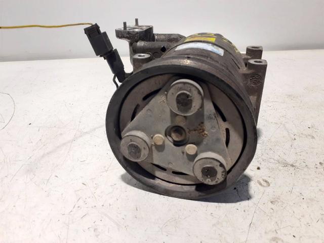 Compresor de aire acondicionado coche 9770122200 HYUNDAI