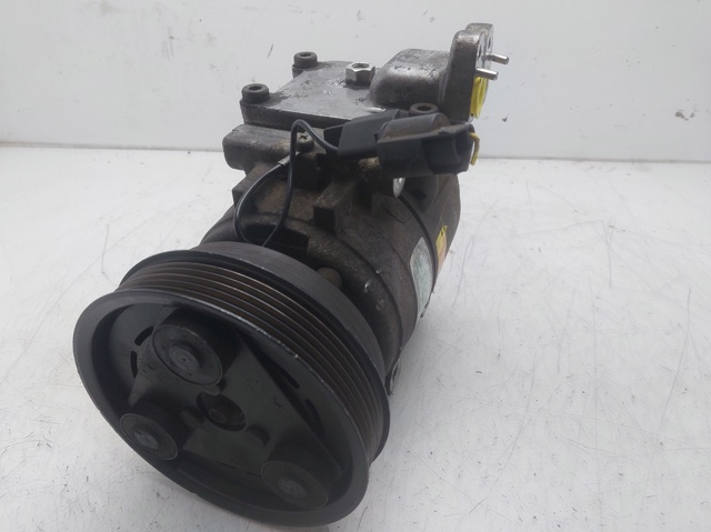 HYUNDAI 9770125000 Compresor de aire acondicionado  comprar en Albacete