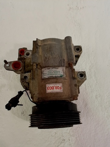 9770126200 HYUNDAI Compresor de aire acondicionado comprar Bilbao
