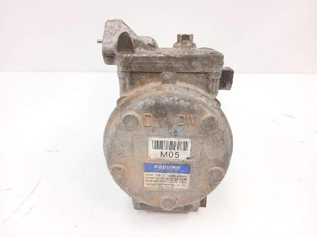 HYUNDAI 977012E500 Compresor de aire acondicionado  en stock Salamanca
