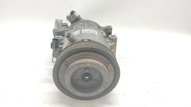 977012H002 HYUNDAI Compresor de aire acondicionado  comprar en Jaén