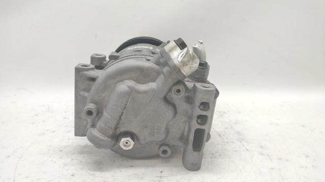 HYUNDAI 977012H002 Compresor de aire acondicionado  en stock Salamanca