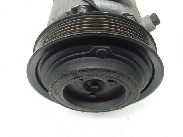 977012H040 HYUNDAI Compresor de aire acondicionado  en stock Gandía