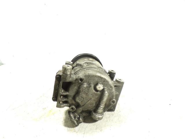 977012H200 HYUNDAI Compresor de aire acondicionado  disponible Ourense