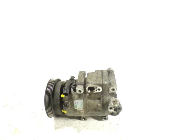 HYUNDAI 977012H200 Compresor de aire acondicionado  en stock Valencia