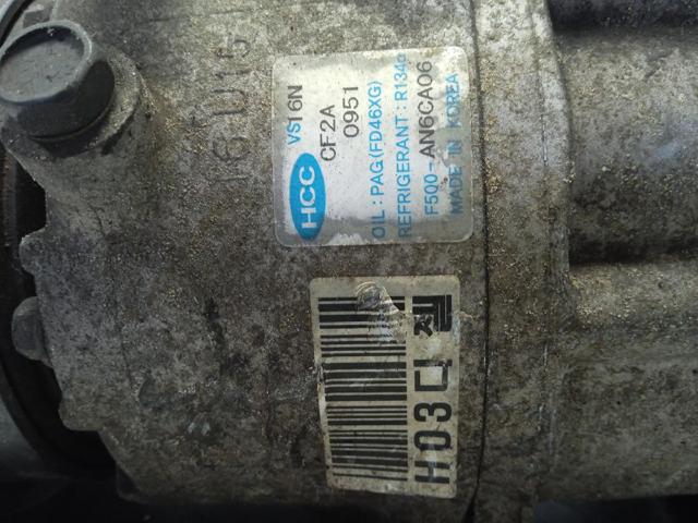 HYUNDAI 977012H202 Compresor de aire acondicionado  disponible Valladolid